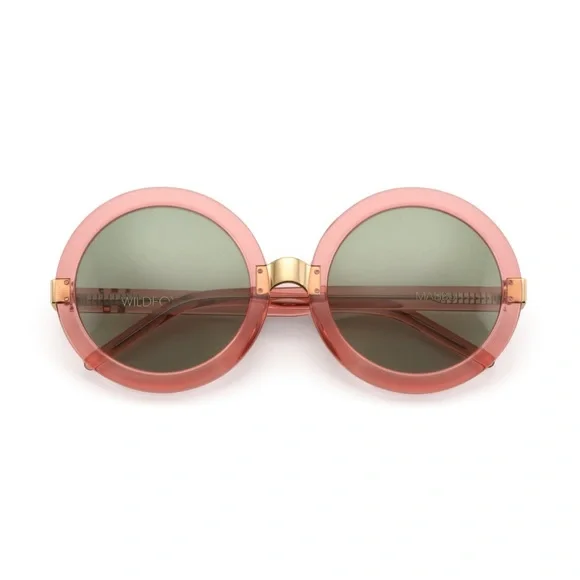 WILDFOX Malibu Sunglasses RARE Rosewater Pink With Green Lens NEW With Case WILDFOX Malibu Sunglasses RARE Rosewater Pink With Green  main image 3